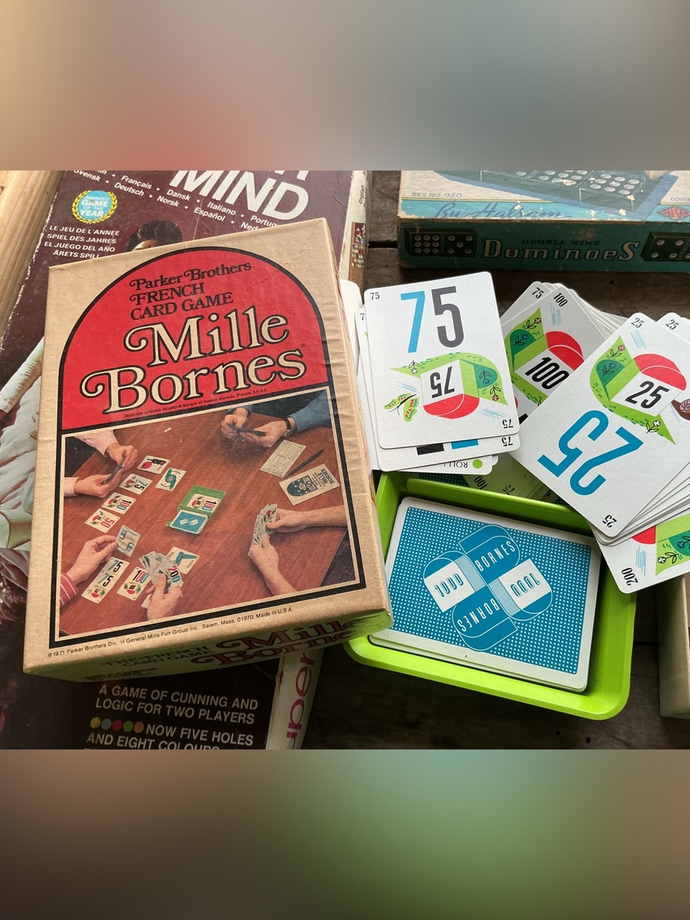 1970 Parker Brothers Mille Bornes FRENCH Vintage Card Game w retro green holder